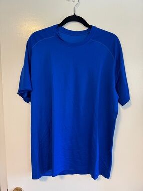 lululemon athletica Men's Short Sleeve Crew Tee - Blue